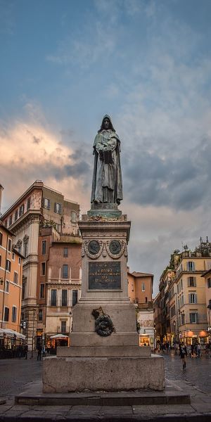 Statua_di_Giordano_Bruno